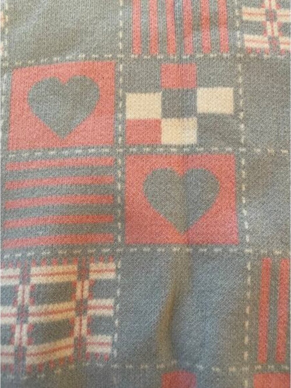 Vintage 80's girls sweater, hearts, pastels, acrylic 6Y‎